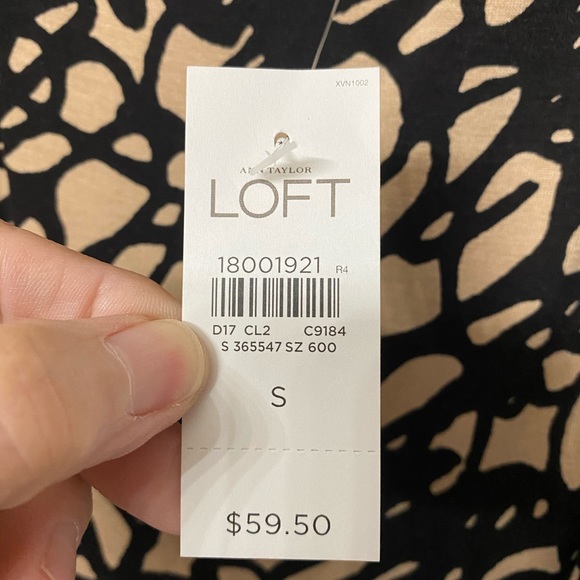 Adorable new SOFT sundress. - Picture 3 of 6